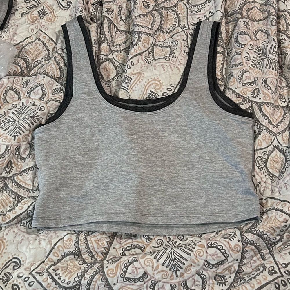 TEREZ Color Block Gray And Black Trim TLC Activewear Crop Top. Women’s Medium. - Picture 2 of 5